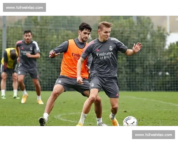 皇马迎战国米展开激战 双方力争小组出线生死战
