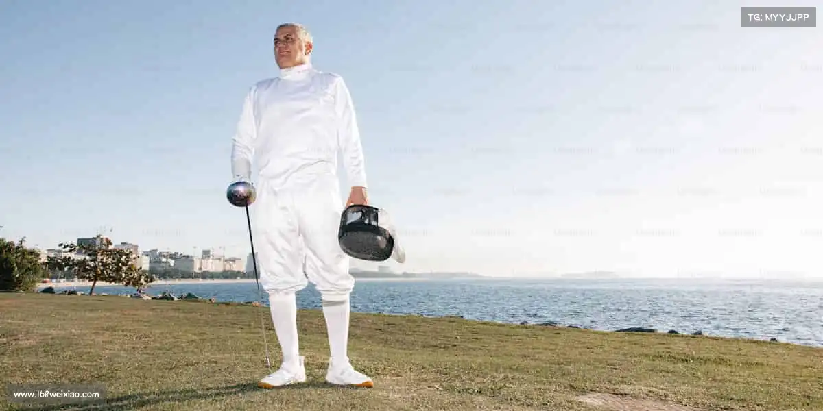 <strong>zoty中欧</strong>🏐排球腾空而起，每一次配合都是梦想的抛物线！